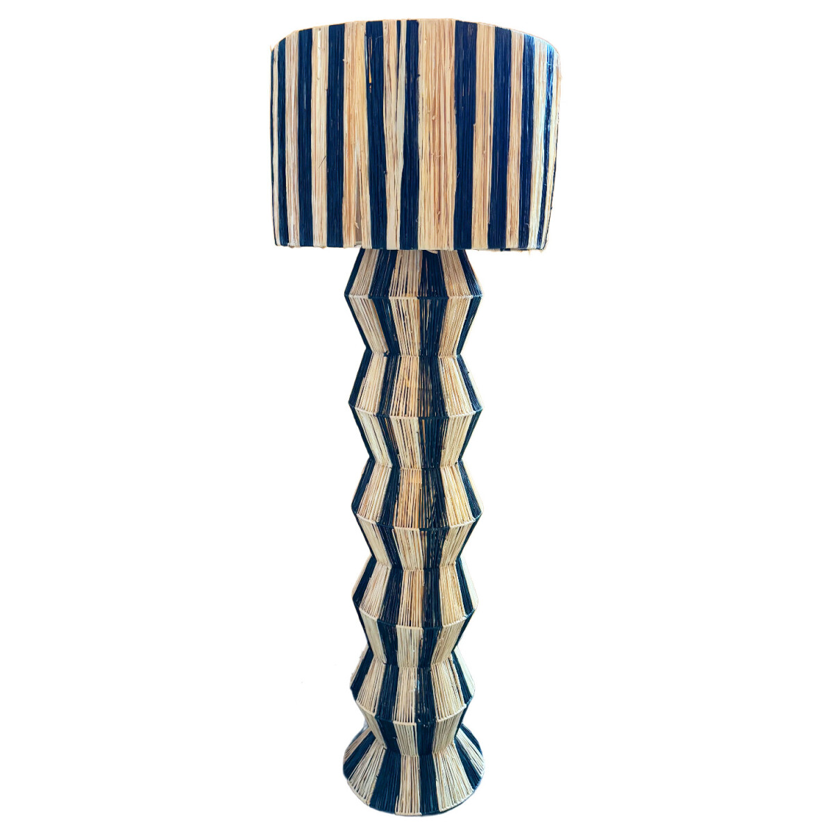 Boho XXL-Stehlampe Tulum edel aus Raffia box