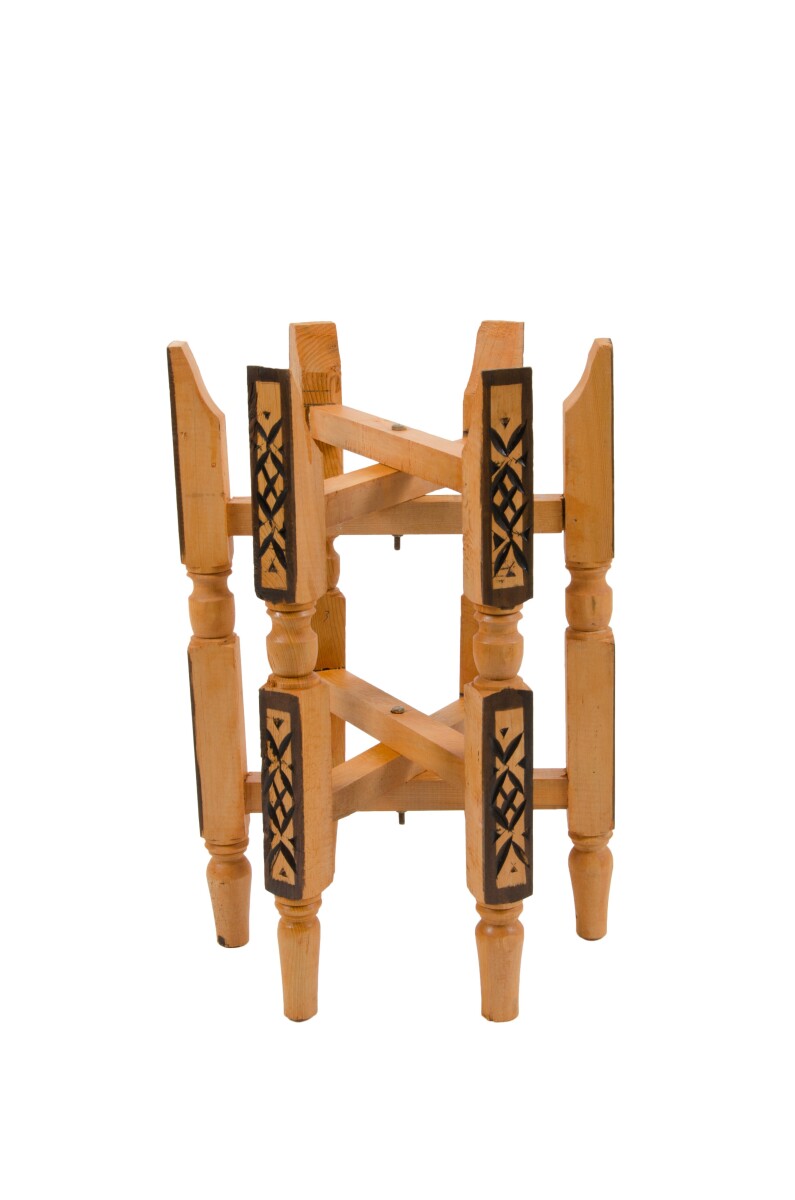 Orientalisches Holzgestell für 40 c box
